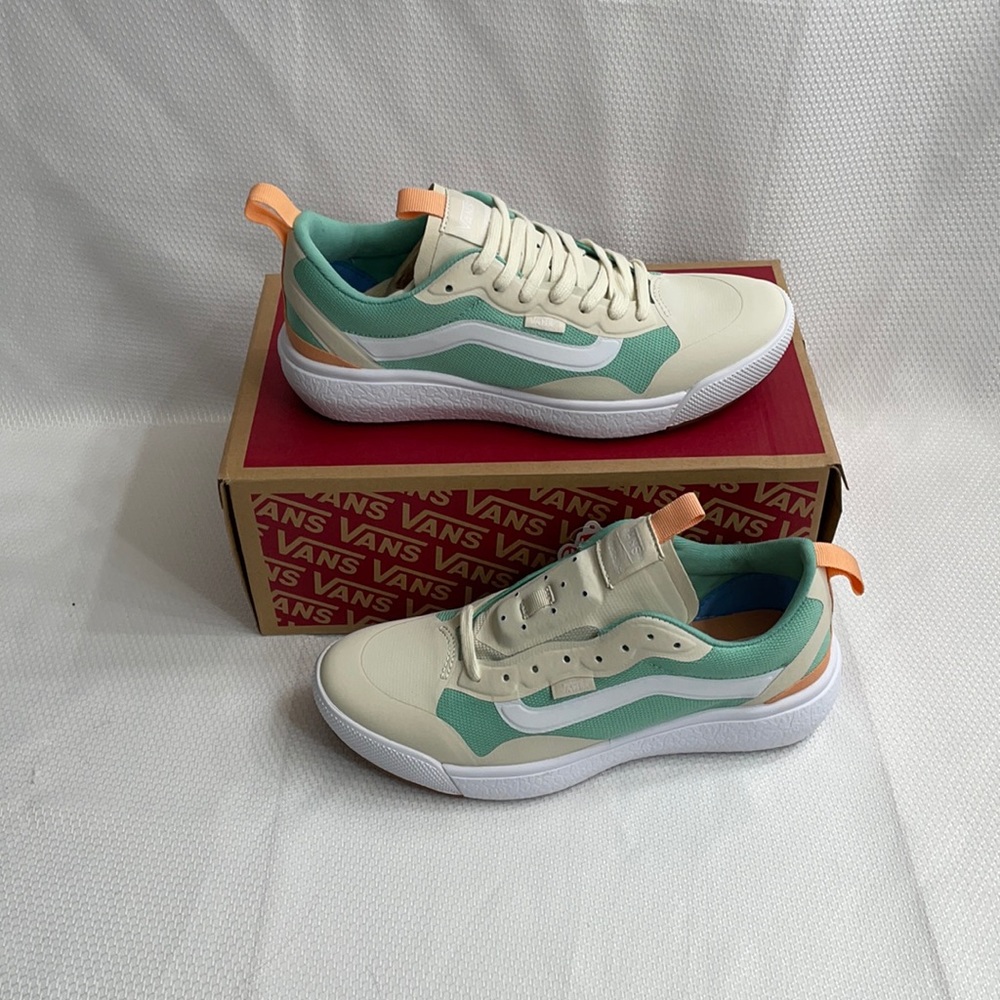 Vans Ultra Range Exo turtle dove dusty jade green
